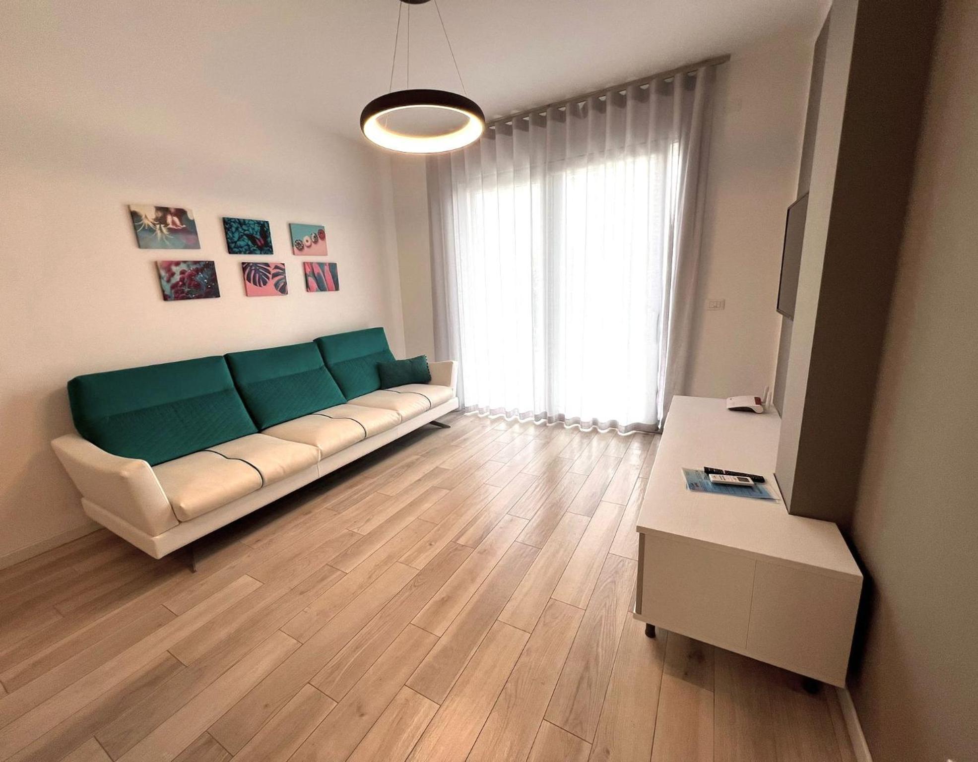 Sun Beach Residence Con Piscina - Piazza Brescia - Adria Holiday Jesolo - Family Apartments Room photo
